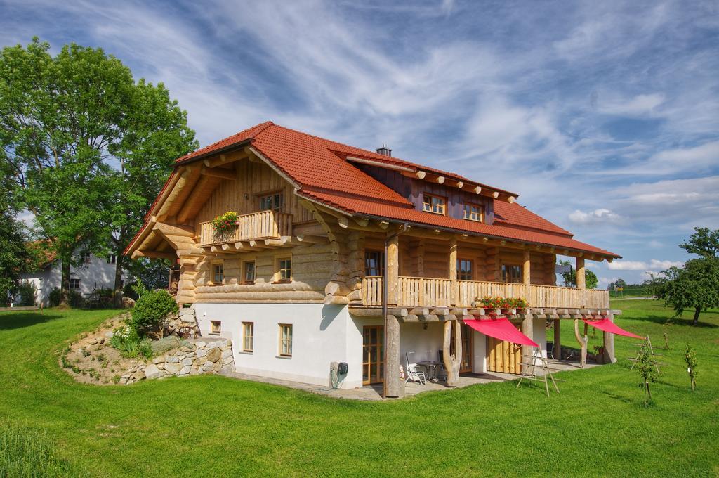 Апартаменти Holzhaus Lugerhof Родінг Екстер'єр фото