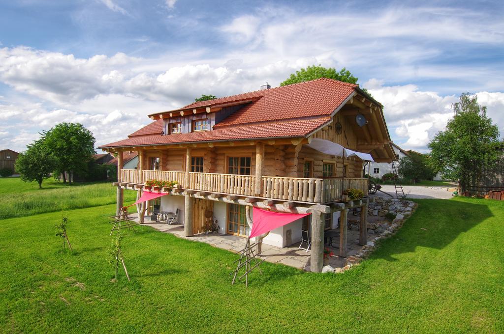 Апартаменти Holzhaus Lugerhof Родінг Екстер'єр фото