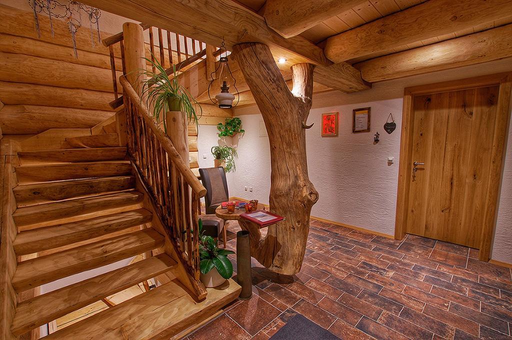 Апартаменти Holzhaus Lugerhof Родінг Екстер'єр фото